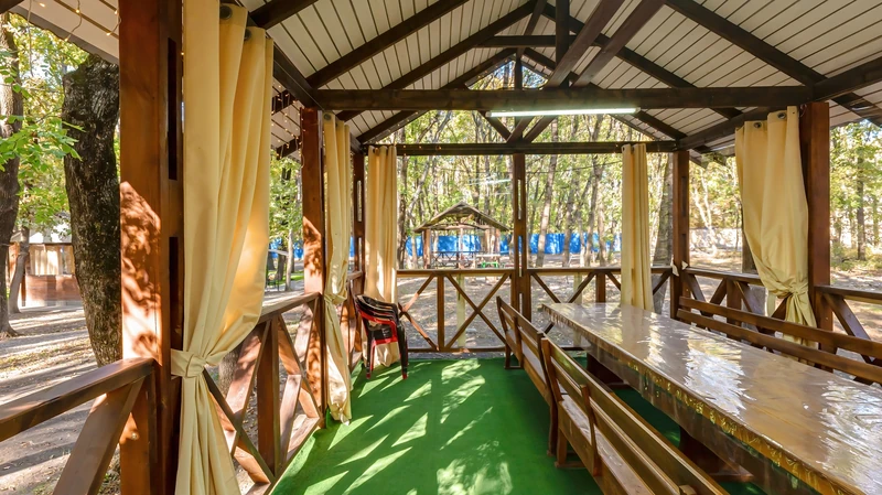 Летняя беседка 2